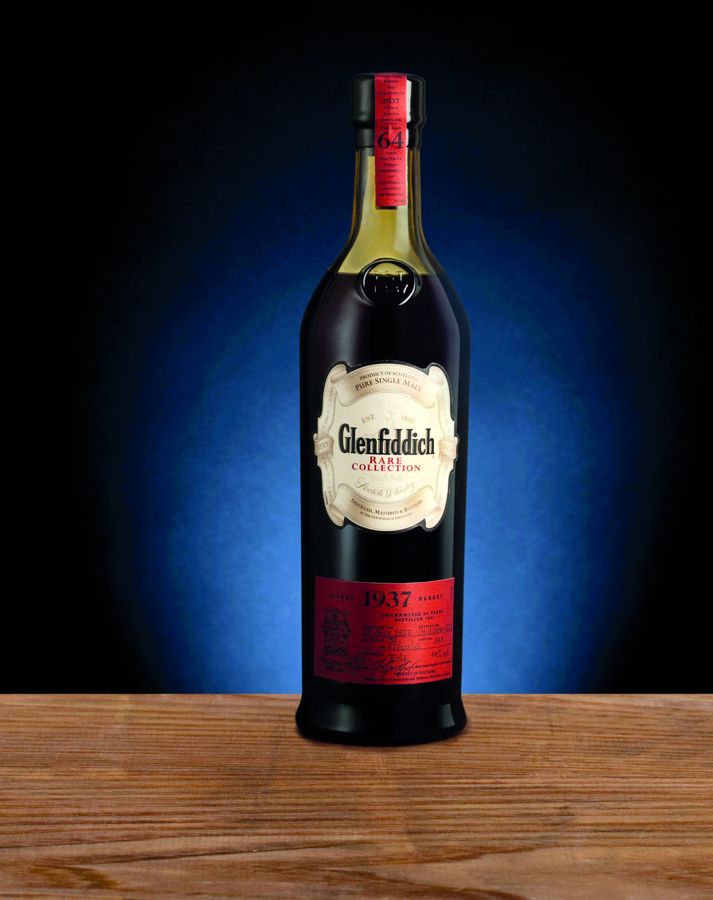 Rare collection. Самый дорогой Glenfiddich. Glenfiddich вино. Glenfiddich rare collection 1995 цена. Whiskies expenisve.