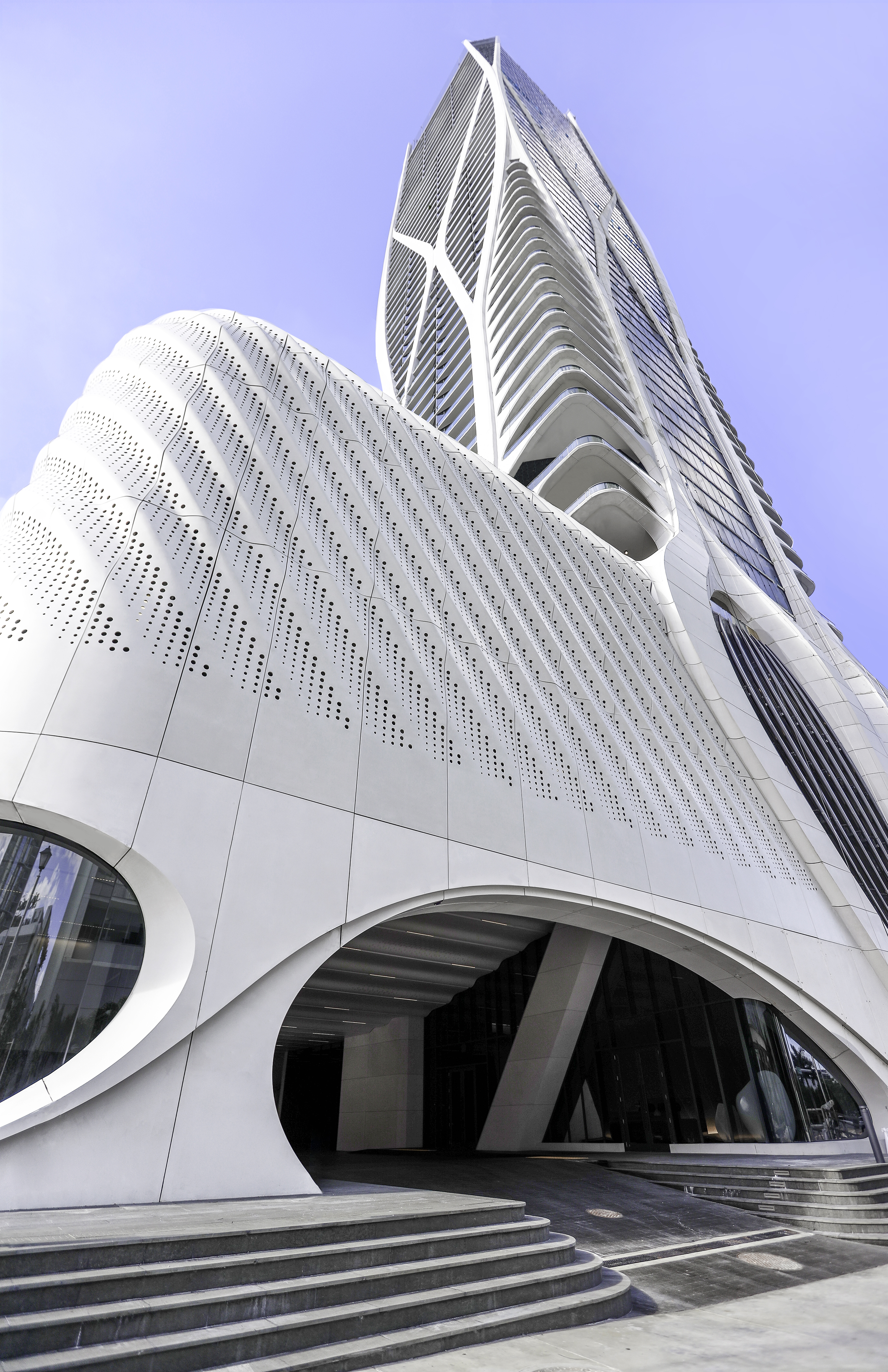 One Thousand Museum Residential Tower / Zaha Hadid Architects